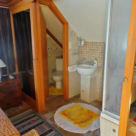 Villa Keith Lakewood *